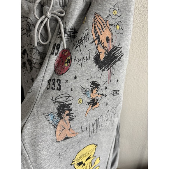 MEDIUM HALF EVIL VAMEE SKETCHBOOK HOODIE & SWEATPANTS SET ❤️✅ NEW SHIPS ASAP - Picture 7 of 16